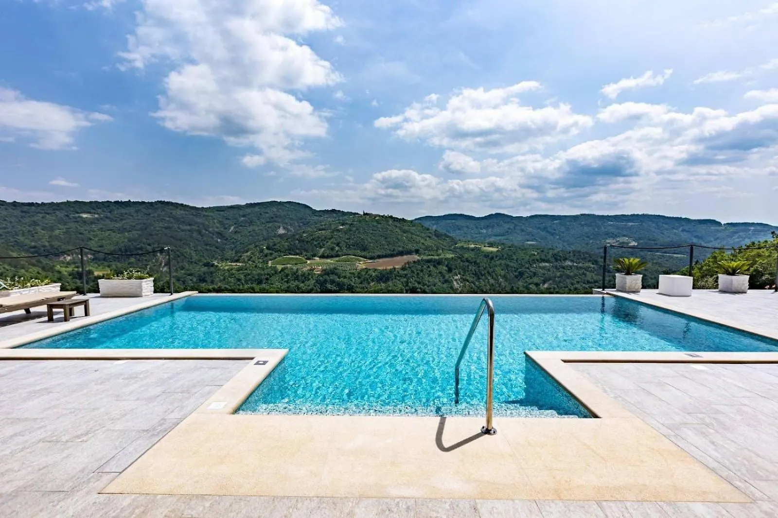 Villa Bella Draguc Korelici